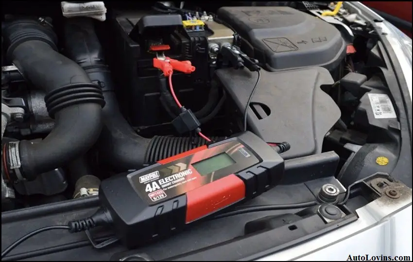 how to install a trickle charger on a car