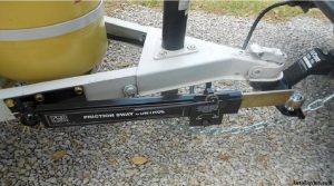 Top 5 Best Trailer Sway Control Kit Reviews 2022 [New Update] - Buying ...